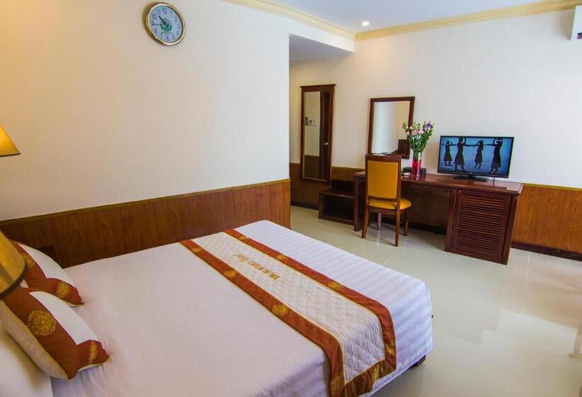 اتاق لوکس با چشمانداز دریا, Vung Tau Intourco Resort