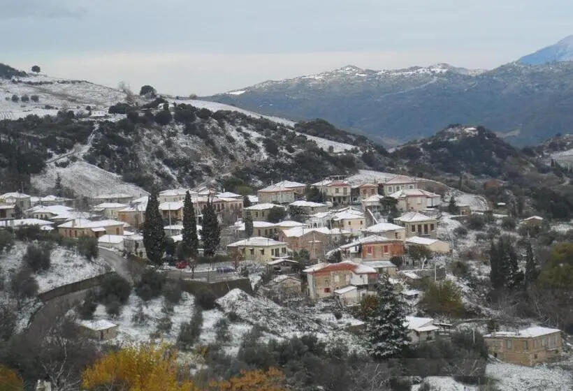 スイート, Gerofotis Traditional Guesthouse Est 1892   Close To Aigio, Akoli, Selianitika