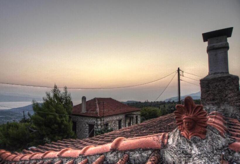 Люкс, Gerofotis Traditional Guesthouse Est 1892   Close To Aigio, Akoli, Selianitika