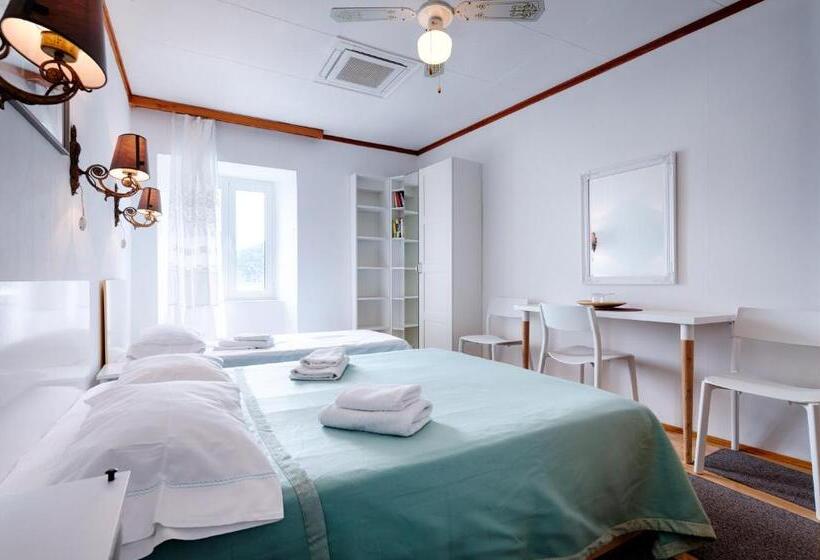 Triple Room Sea View, Apartments And Rooms By The Sea Komiza, Vis   2431