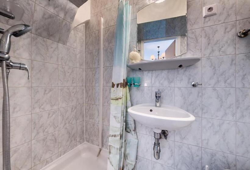 סטודיו סטנדרטי נוף לים, Apartments And Rooms By The Sea Komiza, Vis   2431