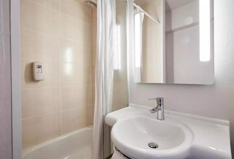 スタンダード４人部屋, B&b Hotel Le Havre Harfleur 1