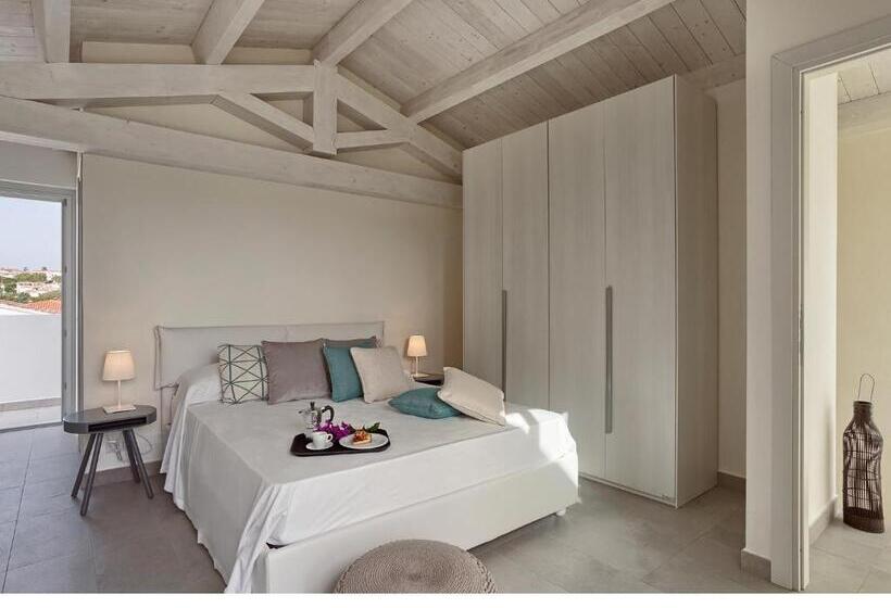 فيلا ديلوكس غرفتين نوم, Calasetta Residence