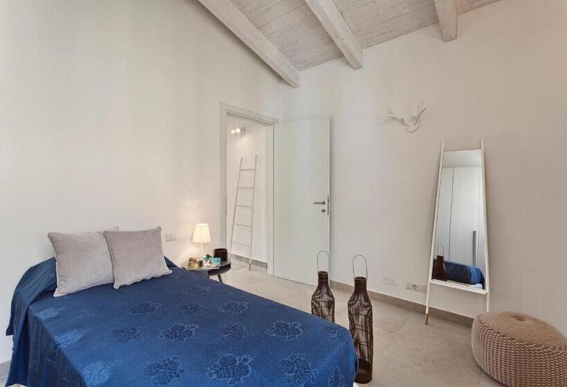 带1个卧室的行政公寓, Calasetta Residence