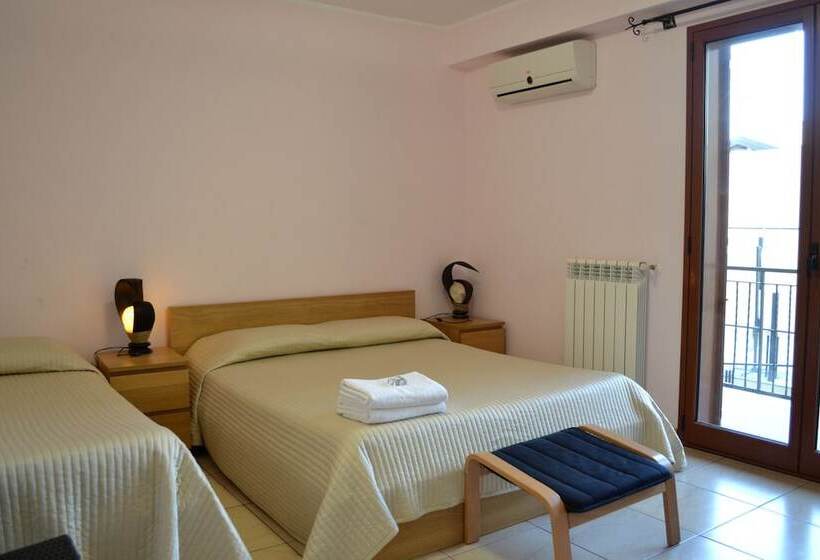 4인용 스탠다드 룸, Acquaplanet