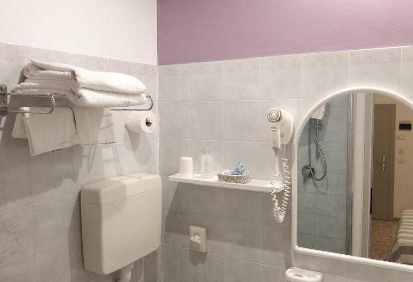 Standardzimmer, Aurea