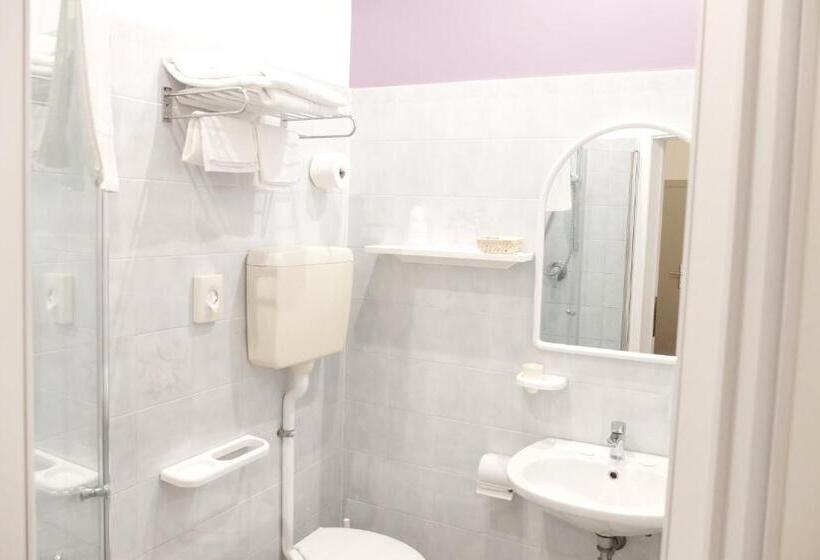 Standardzimmer, Aurea