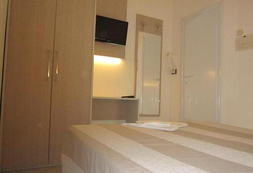 3 Bett Klassisches Zimmer, Aurea