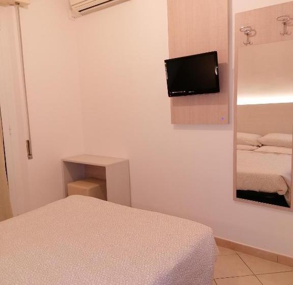 Standardeinzelzimmer, Aurea