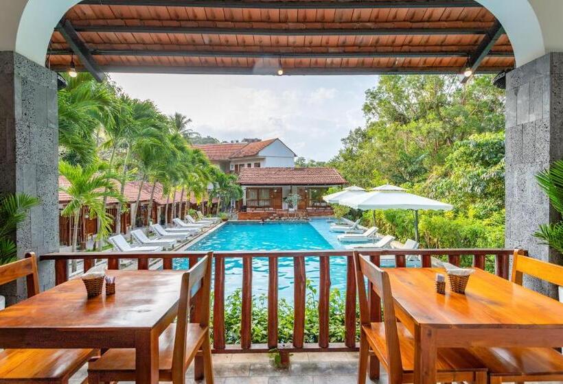 Pokój Superior Trzyosobowy, Bauhinia Resort & Spa Phu Quoc