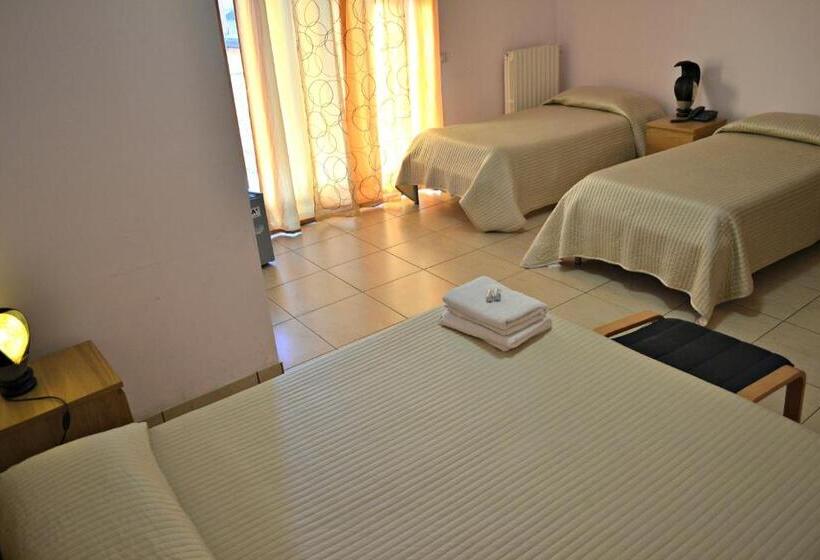 4인용 스탠다드 룸, Acquaplanet