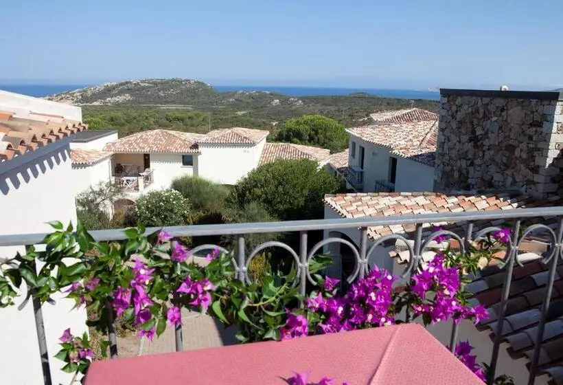 اتاق استاندارد چهار تخته, Club Esse Gallura