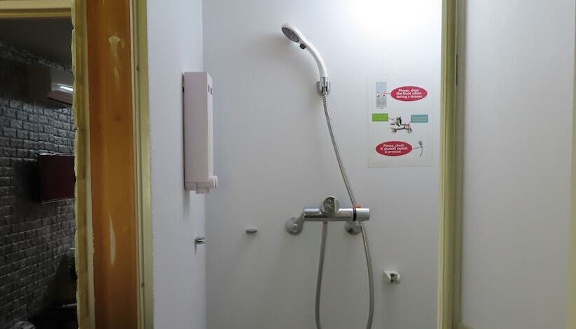 דירה קלאסית חדר שינה אחד, Sophiearth Apartment