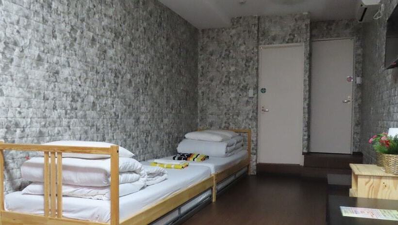 דירה קלאסית חדר שינה אחד, Sophiearth Apartment