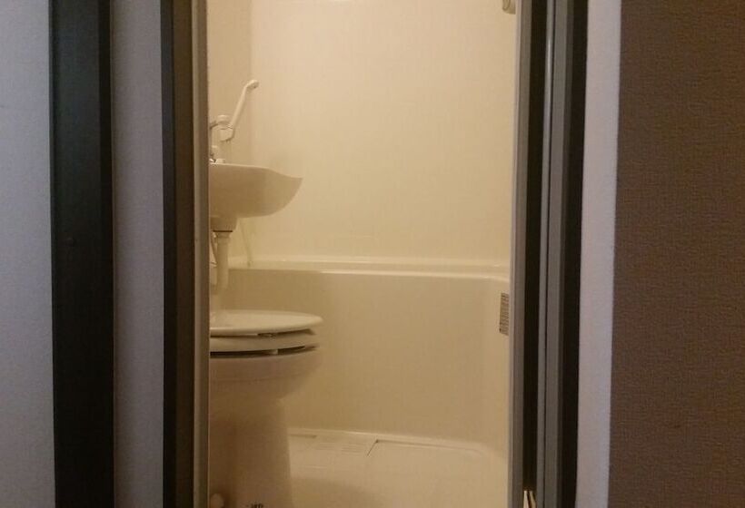 דירת חדר אקונומי, Sophiearth Apartment