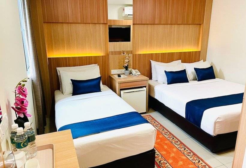 اتاق لوکس سه تخته, Easy Hotel Kl Sentral