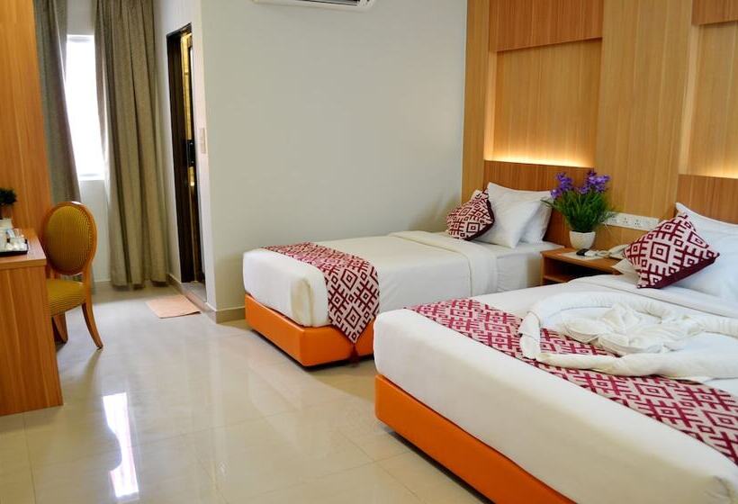 اتاق لوکس سه تخته, Easy Hotel Kl Sentral