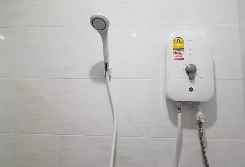 Standard Yhden Hengen Huone, Koh Mook Hostel