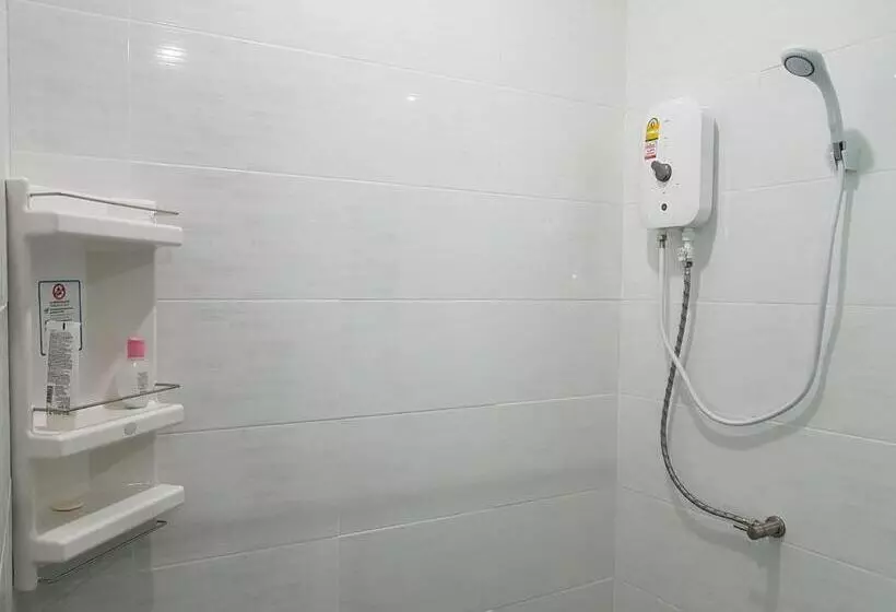 Standard Yhden Hengen Huone, Koh Mook Hostel
