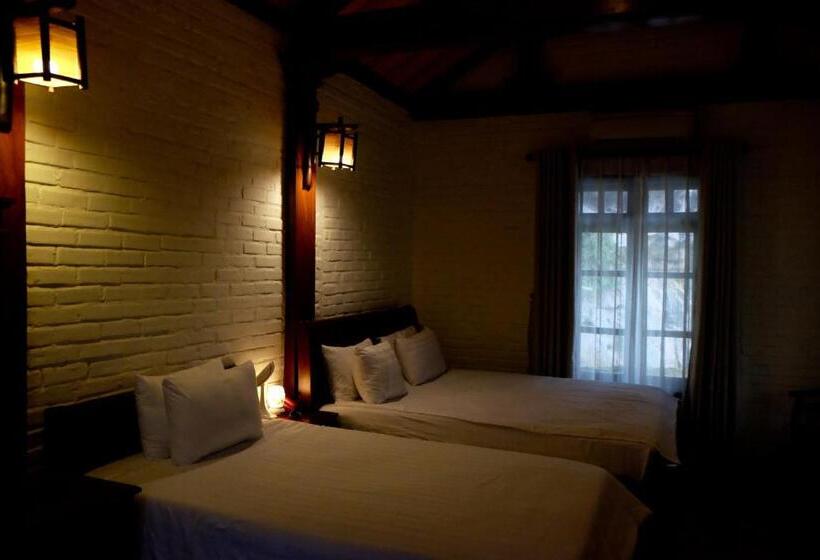 غرفة قياسية, Mua Caves Ecolodge