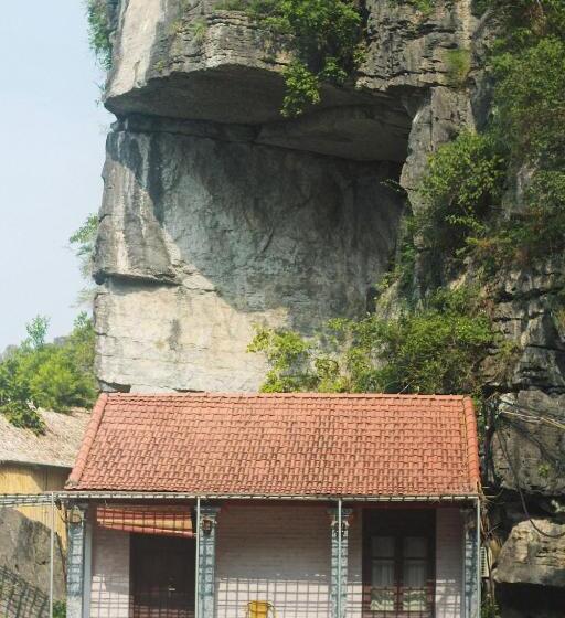 اتاق استاندارد, Mua Caves Ecolodge