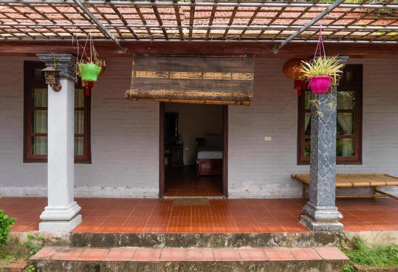 غرفة عائلية مطلّة علي الجبل, Mua Caves Ecolodge