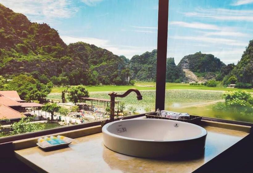 غرفة عائلية, Mua Caves Ecolodge