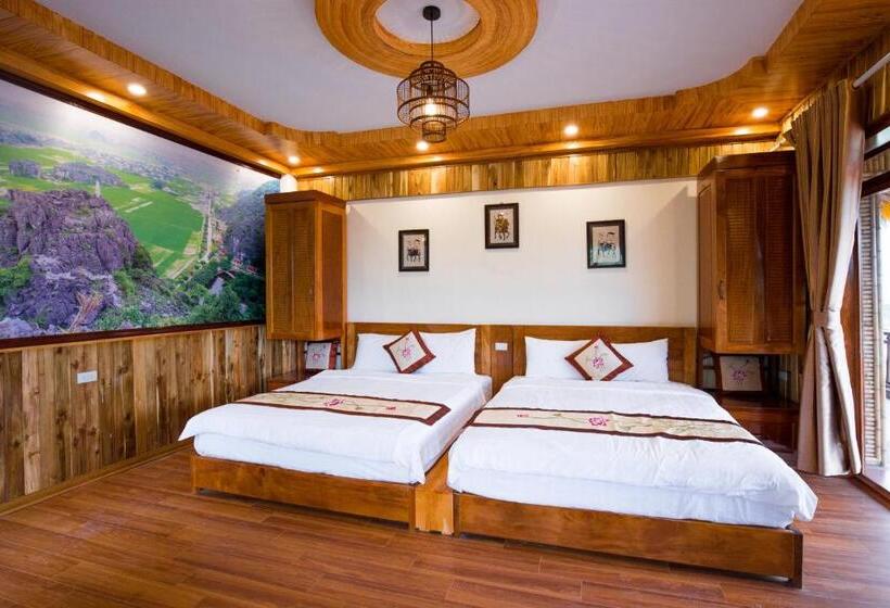 اتاق خانوادگی, Mua Caves Ecolodge
