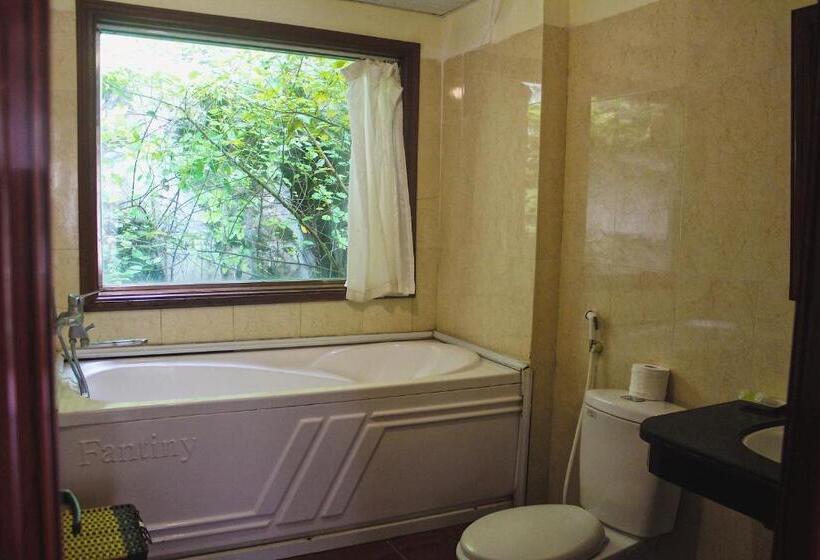 غرفة قياسية, Mua Caves Ecolodge