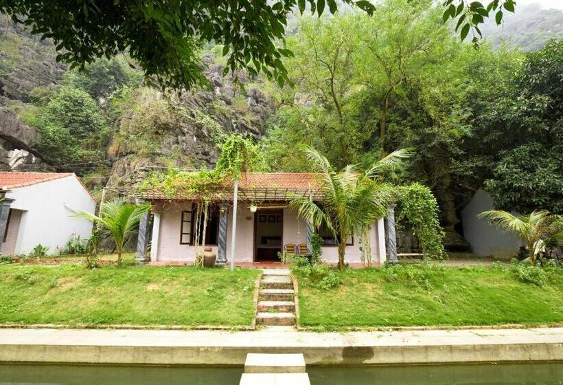 غرفة عائلية مطلّة علي الجبل, Mua Caves Ecolodge