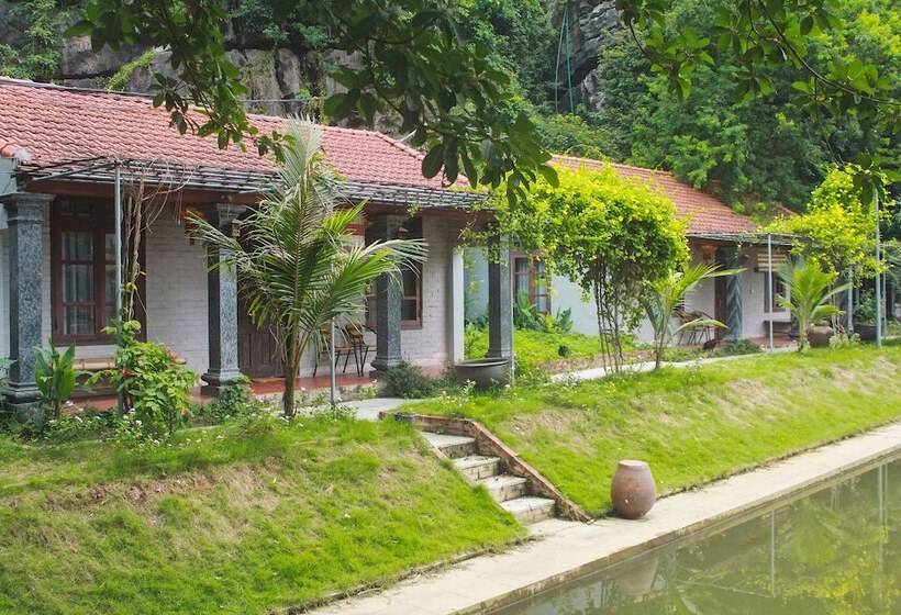 غرفة عائلية, Mua Caves Ecolodge