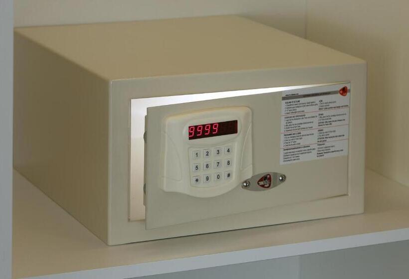 חדר דלוקס נוף לים, Payam