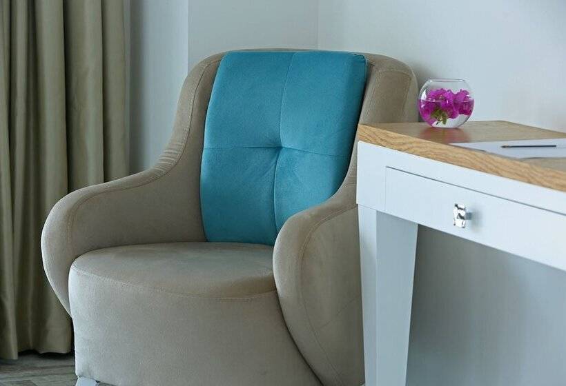 חדר דלוקס נוף לים, Payam