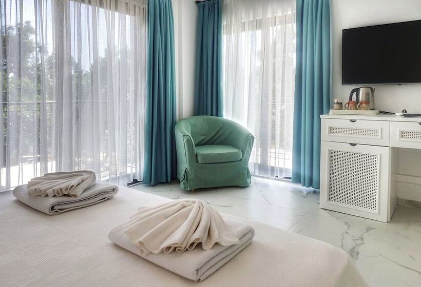 סוויטת ג'וניור נוף לים, Payam