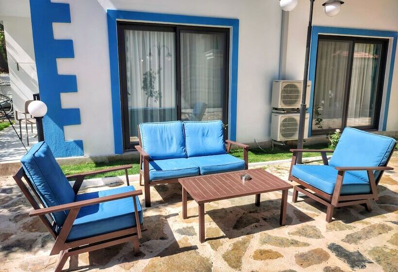 חדר משפחתי, Payam