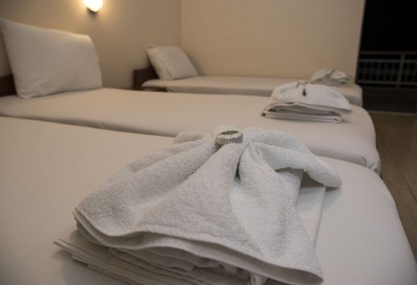 شقة غرفتين مطلة على البحر, Pension Delfini