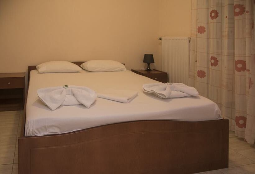 شقة غرفتين مطلة على البحر, Pension Delfini