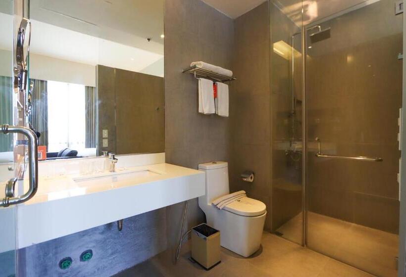 اتاق لوکس با تخت بزرگ, Privato Quezon City