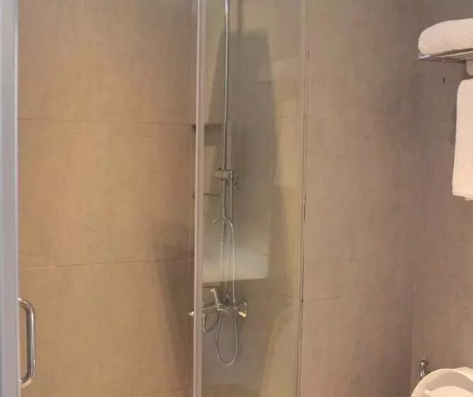 エクゼクティブルーム, Privato Quezon City