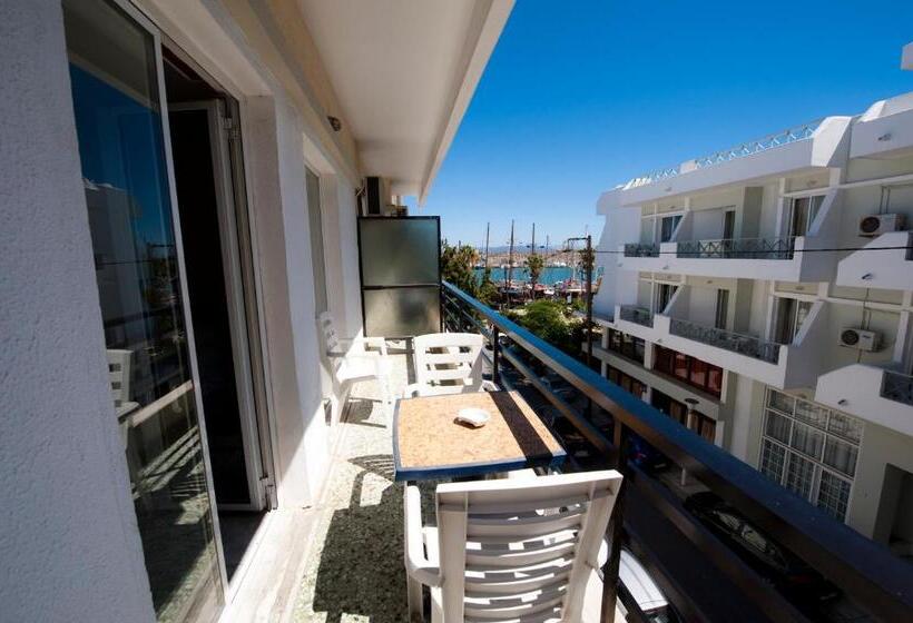 Triple Room Sea View, Veroniki