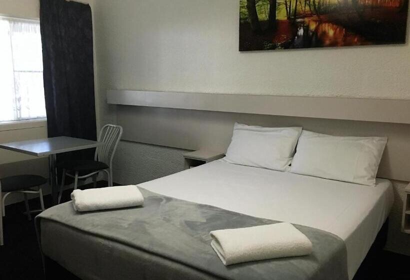 标准间, Balonne River Motor Inn