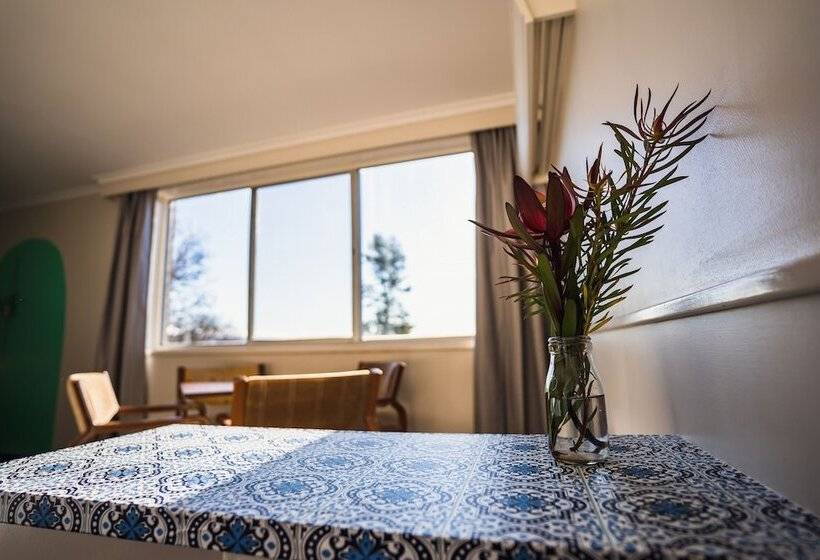 标准间, Parklane Motel