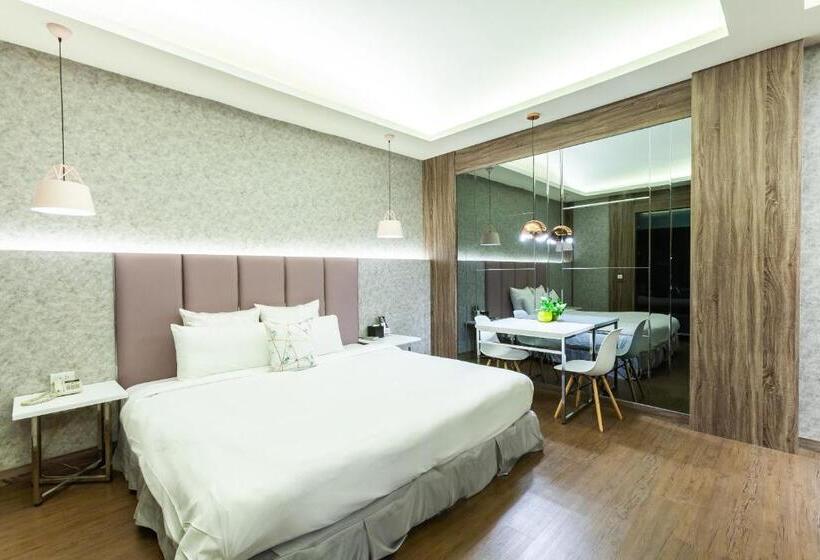 اتاق لوکس, Six Star Motel  Zhongli