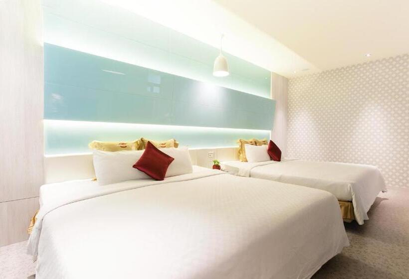 اتاق استاندارد چهار تخته, Six Star Motel  Zhongli