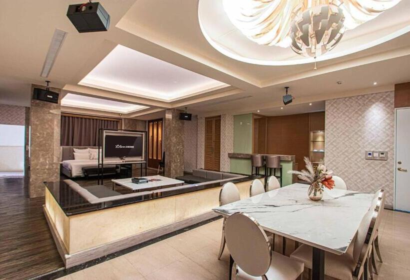 اتاق استاندارد, Six Star Motel  Zhongli