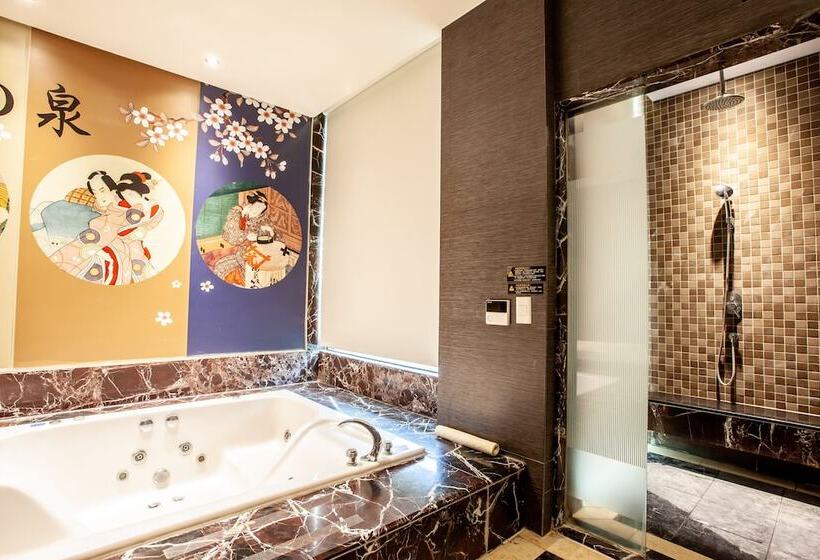 اتاق لوکس, Six Star Motel  Zhongli