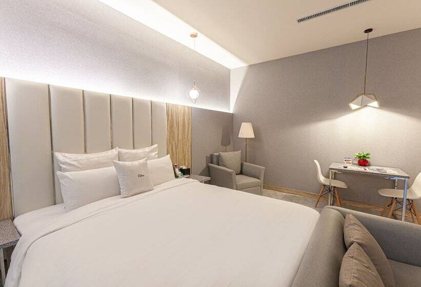 اتاق لوکس, Six Star Motel  Zhongli