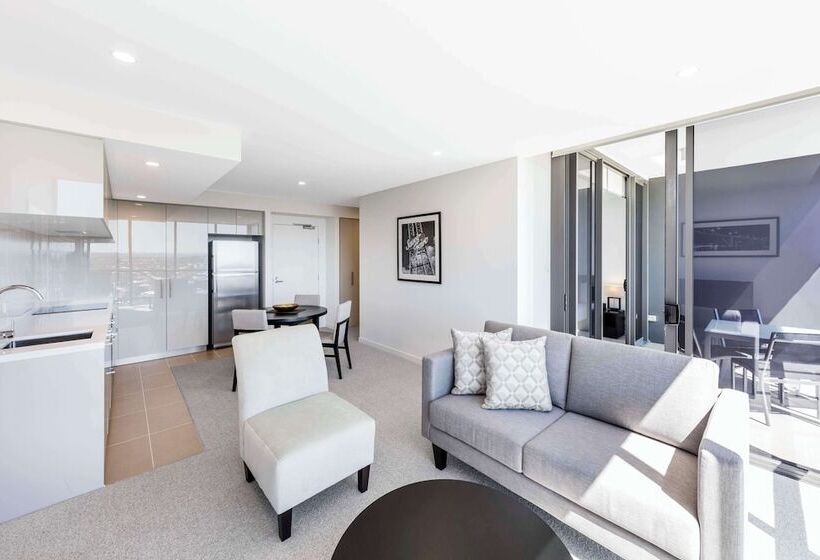 آپارتمان 1 خوابه, The Milton Brisbane