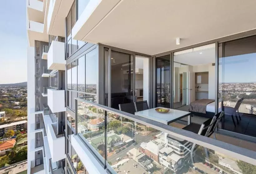 一ベッドルームエクゼクティブアパートメント, The Milton Brisbane