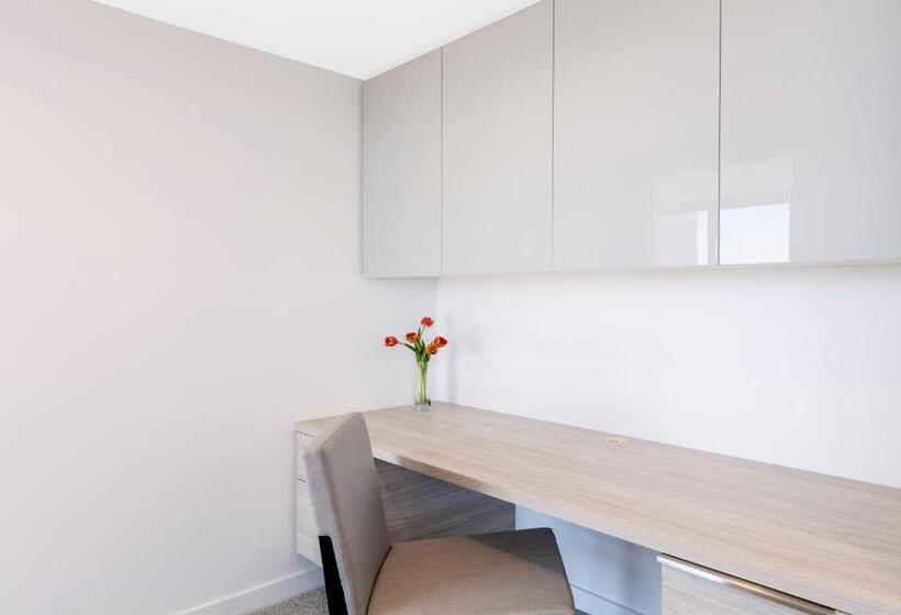 آپارتمان مدیریتی 2 خوابه, The Milton Brisbane